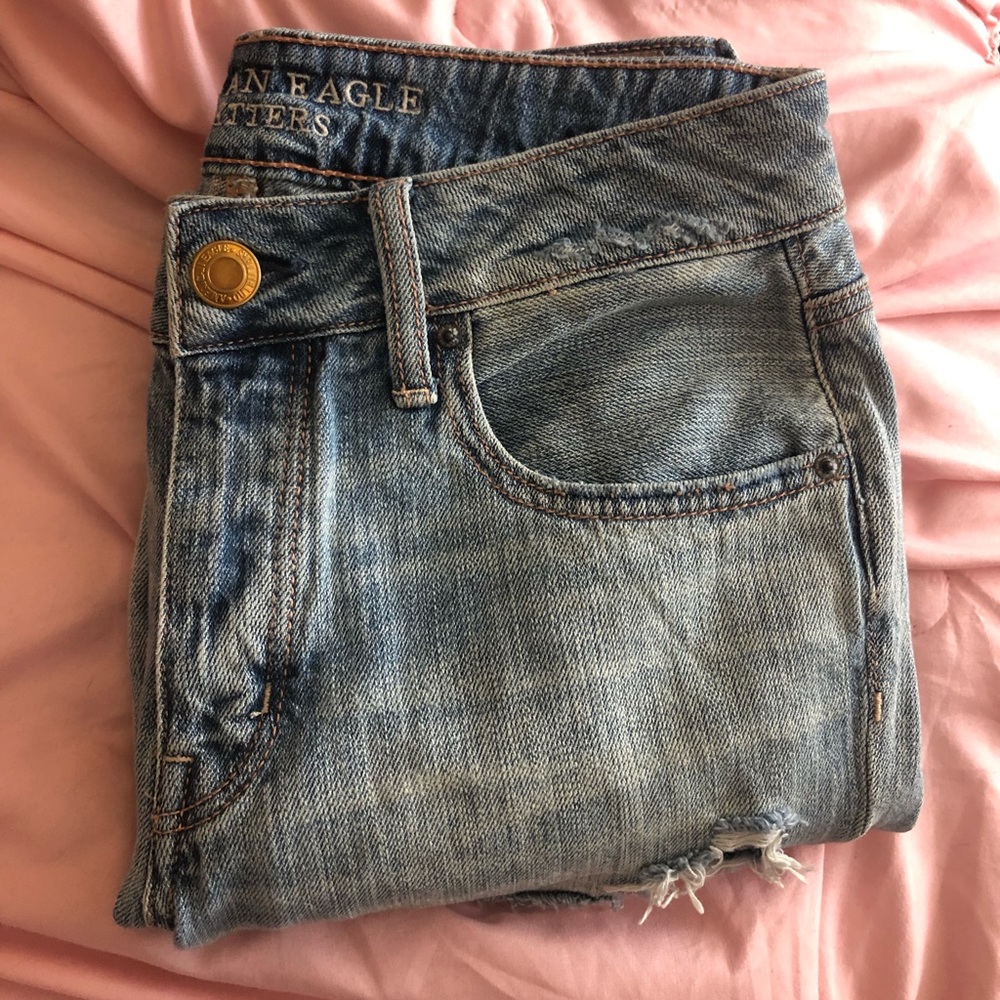 American eagle mom jeans
